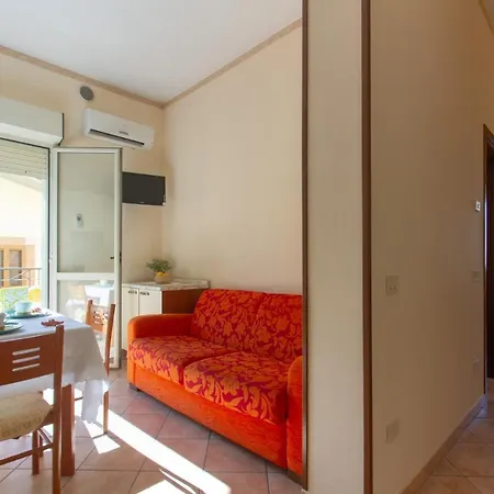 Il Girasole Int8 - Myho Casa شقة